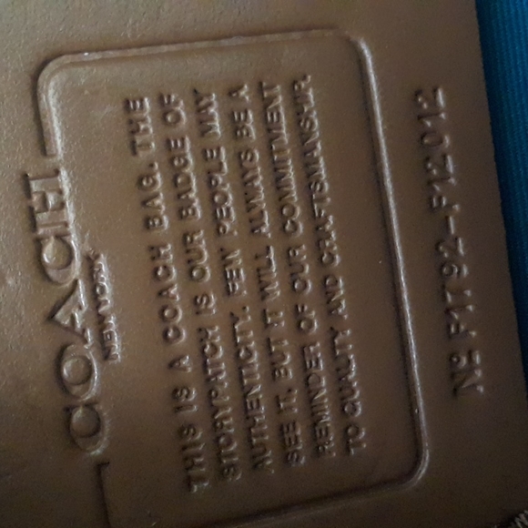 NEW!COACH..REVERSEABLE FLAP CROSSBODY WITH MATCHING WALLET..FLAWED - Picture 7 of 13